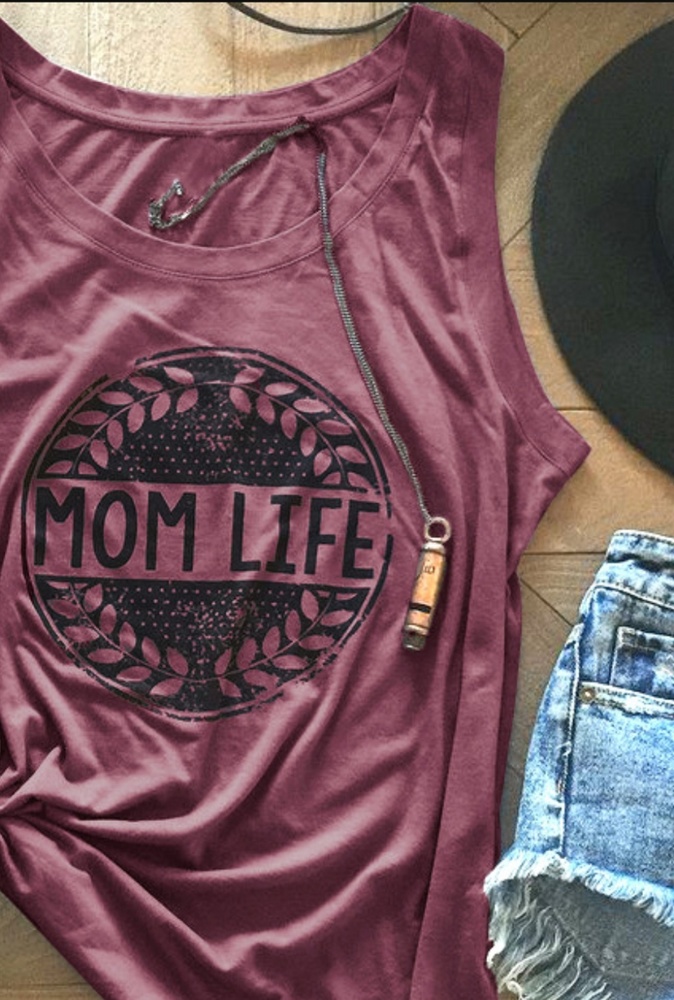 "Mom Life" heathered plum red tank